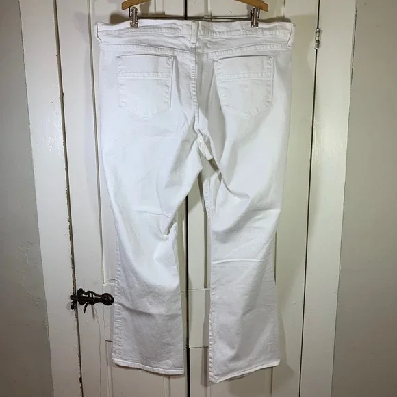 Old Navy The Sweetheart White Bootcut Jeans Womens 20 Reg Bridal Summer READ - Picture 2 of 12